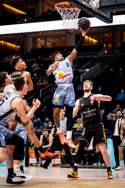 更是对球队 更是对球队