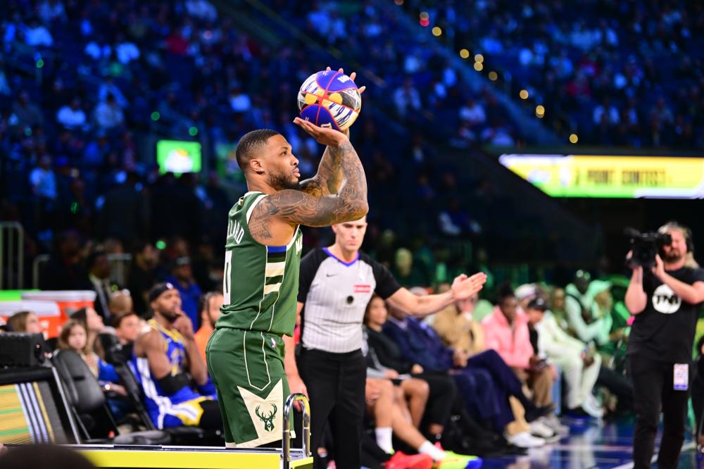 坚强后盾 坚强后盾